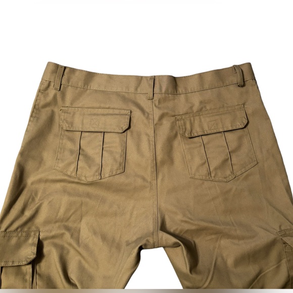 RESET Cargo Pants. Lightweight, Breathable Straight-Leg Cargo Pants with Pockets - Picture 4 of 5